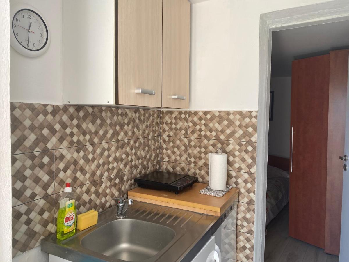 Apartment Surdic Valun Exterior foto