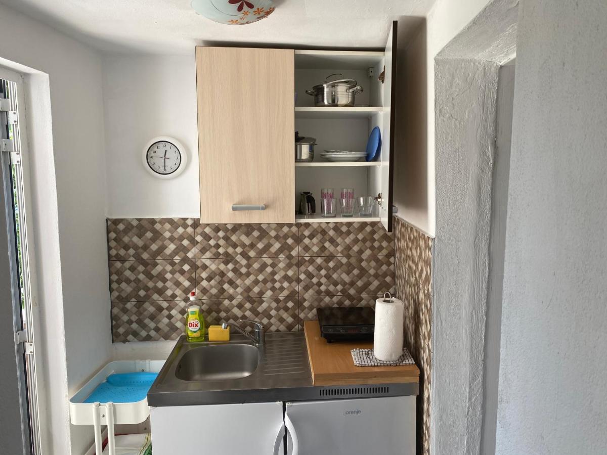 Apartment Surdic Valun Exterior foto