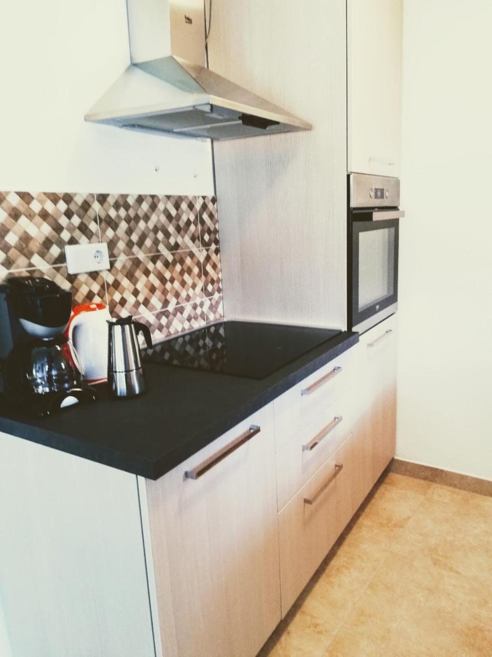 Apartment Surdic Valun Exterior foto