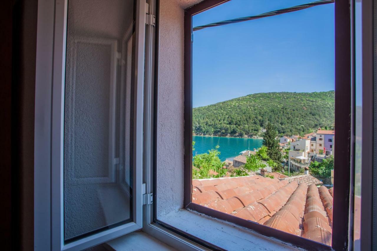 Apartment Surdic Valun Exterior foto