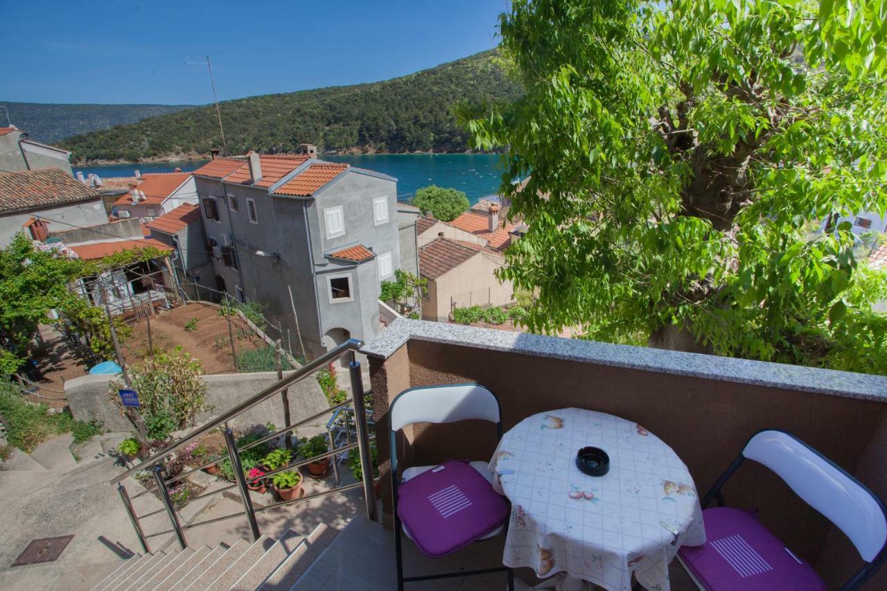Apartment Surdic Valun Exterior foto